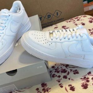 Nike Air Force 1